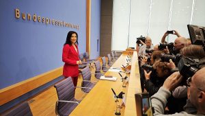 Bundesregierung: Leichte Konjunkturerholung in Berlin erwartet