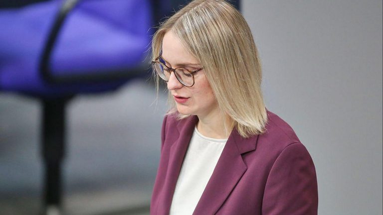 Integrationsbeauftragte kritisiert Debatte in der FAZ Integrationsbeauftragte kritisiert Debatte in der FAZ