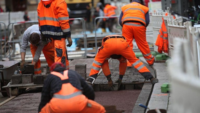 Konstanzer Experte fordert mehr Urlaub für Nicht-Homeoffice-Arbeitnehmer