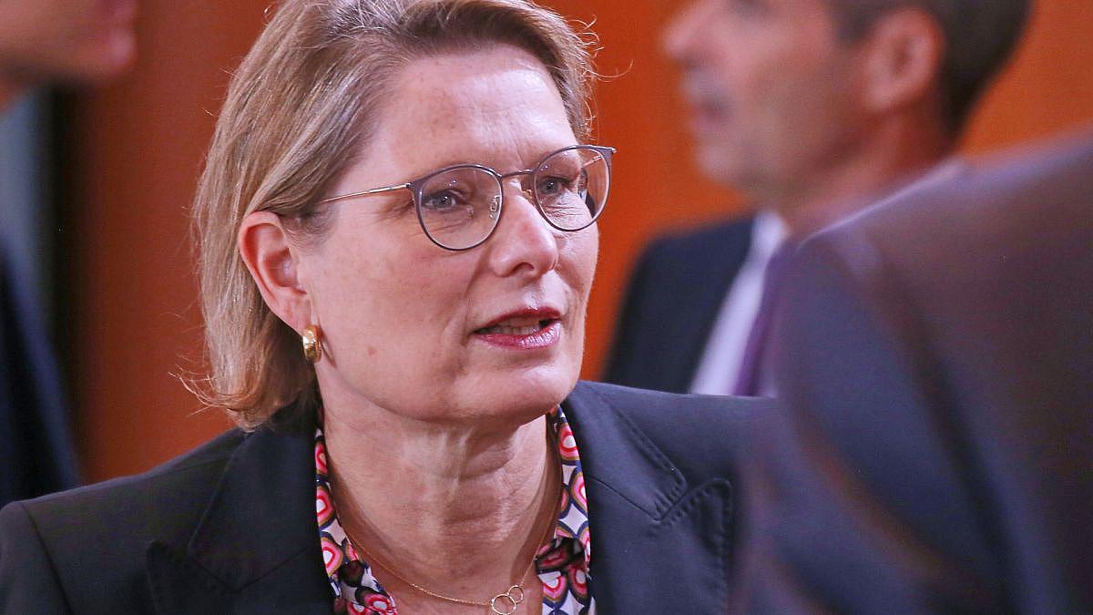 Justizministerin Hubig strebt neue Firmenform an