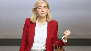 Berlin: Frauen-Union lobt „Töchter“-Aufruf Berlin: Frauen-Union lobt „Töchter“-Aufruf