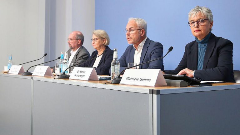 Berlin: Gutachten zu Behandlungsfehlern 2024