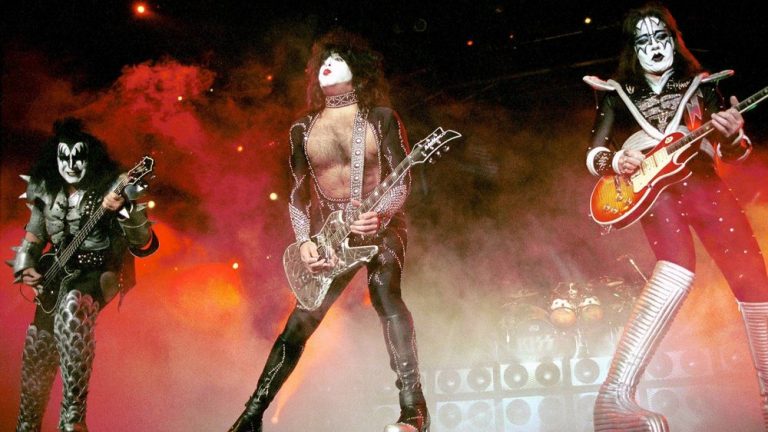 Gene Simmons und Paul Stanley trauern um Kiss-Mitgründer Ace Frehley