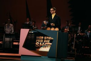 Joko gegen alle: „Wer stiehlt ihm heute die Show?“ heute – Promi-Schlacht um Jokos Moderationsplatz! Joko gegen alle: „Wer stiehlt ihm heute die Show?“ heute – Promi-Schlacht um Jokos Moderationsplatz!