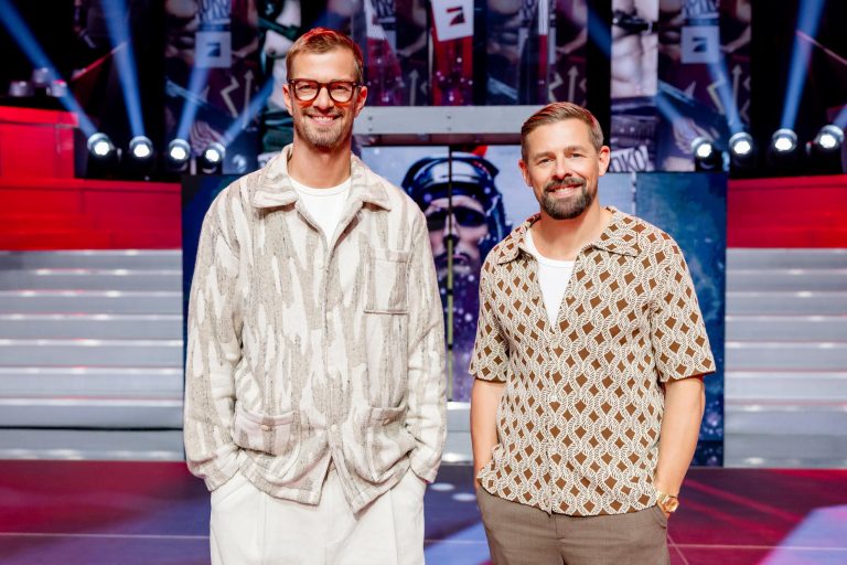 „Joko & Klaas schenken ihre 15 Minuten den Hebammen und zeigen das stille Drama in Deutschlands Kreißsälen