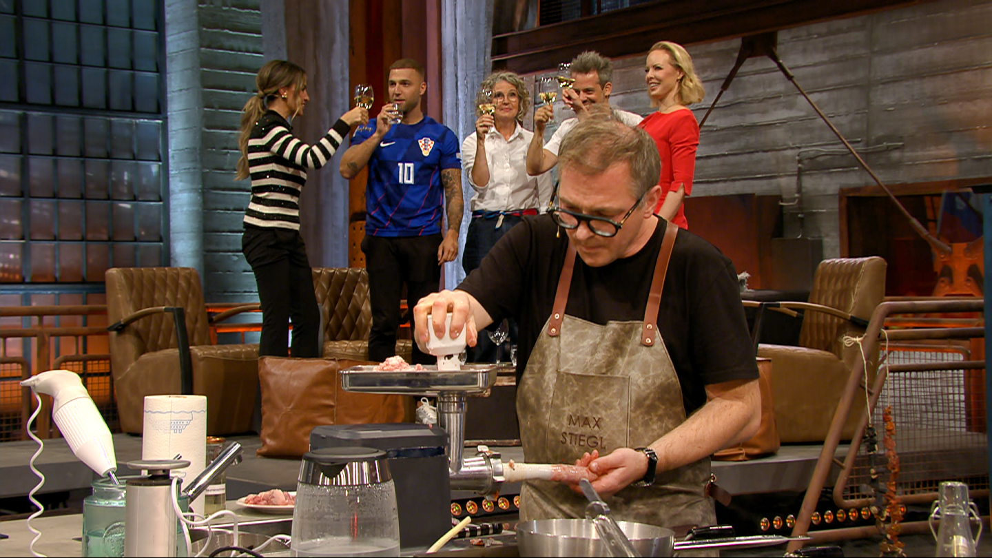 Europa grillt den Henssler: Skandinavien, Balkan, pure Emotion – heute wird’s richtig heiß für Steffen Henssler 1DD88 4