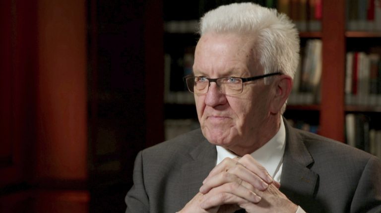 Abschied einer Ära im SWR: Doku „Der grüne Schlossherr“ zieht Bilanz zu 15 Jahren Winfried Kretschmann