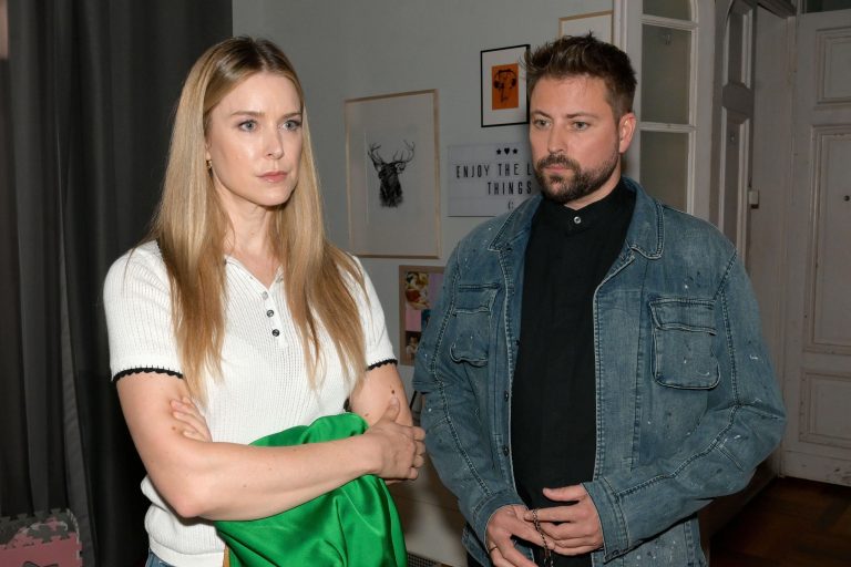 Heute bei GZSZ: Jessica platzt der Kragen – und Johanna kämpft mit ihren Gefühlen Heute bei GZSZ: Jessica platzt der Kragen – und Johanna kämpft mit ihren Gefühlen