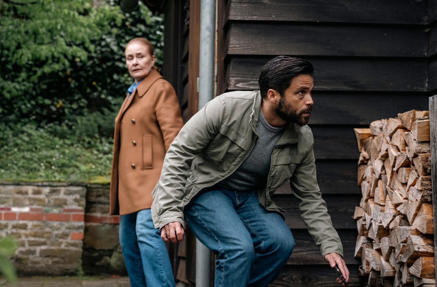 „Die Füchsin: Der Spion“ heute: Wer verriet geheime Akten? Ein Mord führt die Ermittler zum Feind im eigenen System – so packend ist der Fall, der alles verändert 7 Die Fuechsin Der Spion