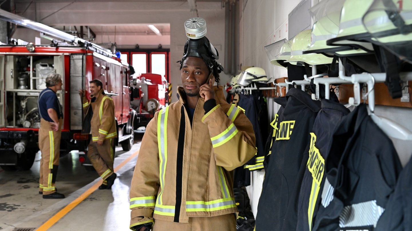 Herzkino voller Gefühl: „Nächste Ausfahrt Glück – Neuanfang“ zeigt, wie Liebe im richtigen Moment zurückkehrt 1 Herzkino voller Gefühl: „Nächste Ausfahrt Glück – Neuanfang“ zeigt, wie Liebe im richtigen Moment zurückkehrt 86941 6 4