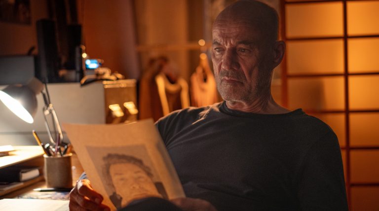 Heiner Lauterbach kehrt als Ermittler zurück: „Hagen Benz – Das Böse in dir“ – So düster und spannend ist der neue ARD-Thriller Heiner Lauterbach kehrt als Ermittler zurück: „Hagen Benz – Das Böse in dir“ – So düster und spannend ist der neue ARD-Thriller