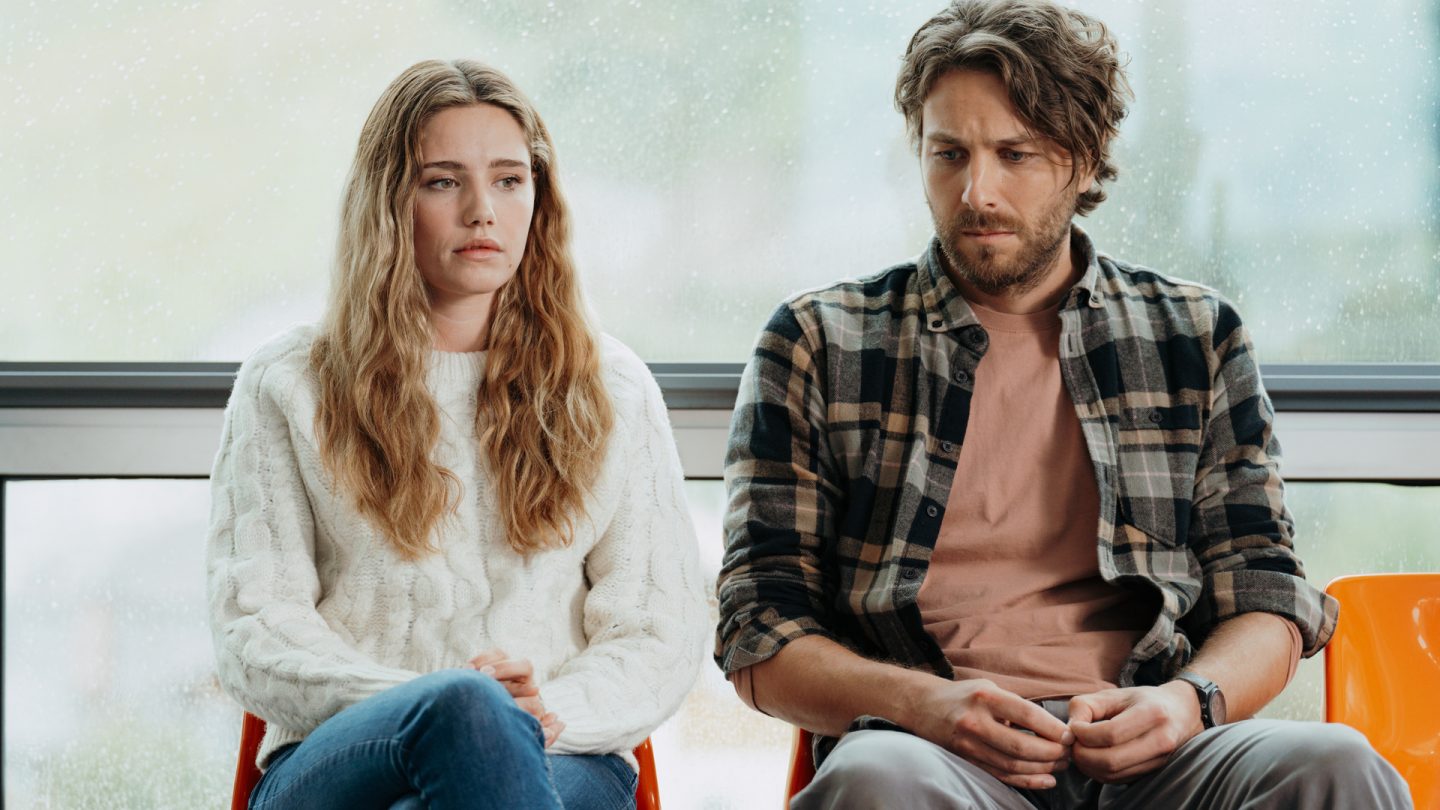 "Die Bergretter – Gespenster" heute: Ein Steinschlag, ein altes Geheimnis – und eine Hochzeit, die alles verändert 1 "Die Bergretter – Gespenster" heute: Ein Steinschlag, ein altes Geheimnis – und eine Hochzeit, die alles verändert 92937 2 5