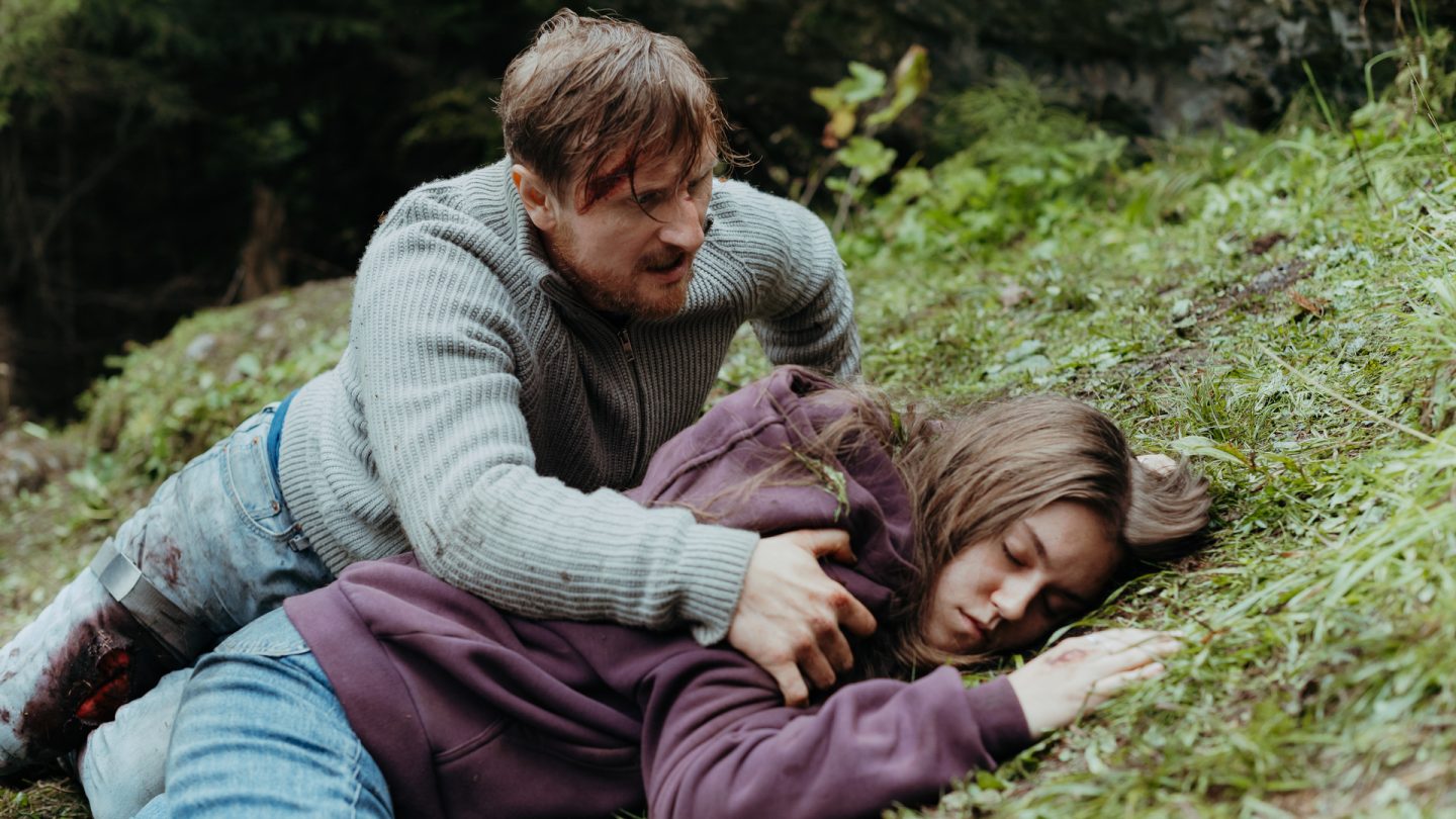 „Die Bergretter“ heute im ZDF: Lebensgefahr in den Alpen – Teenager stürzt ab! Markus zwischen Rettung, Familienchaos und Beziehungskrise 2 „Die Bergretter“ heute im ZDF: Lebensgefahr in den Alpen – Teenager stürzt ab! Markus zwischen Rettung, Familienchaos und Beziehungskrise 92937 4 9