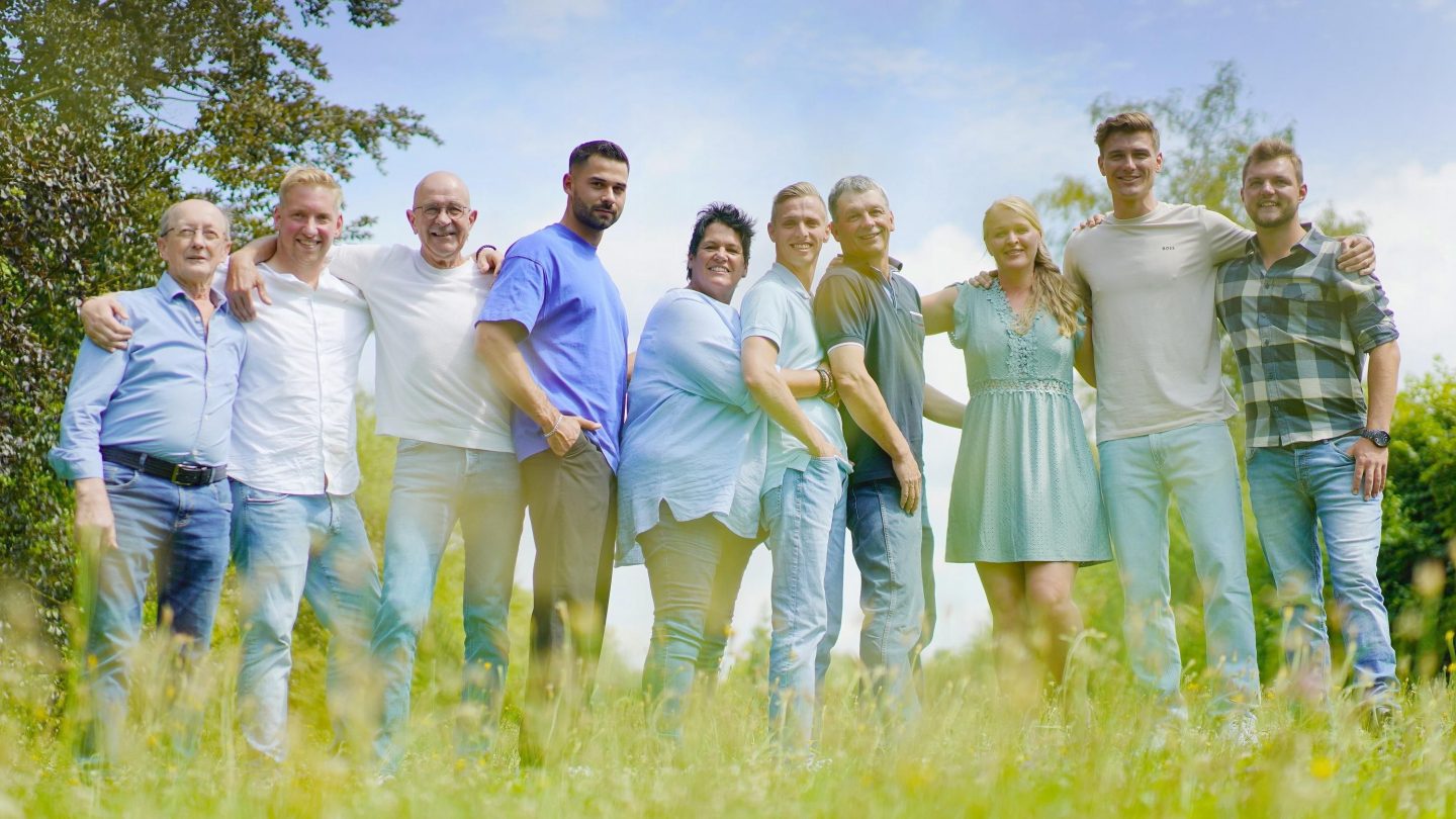 „Bauer sucht Frau“: Staffelstart begeistert Millionen – 3,33 Millionen Zuschauer feiern das große Liebes-Comeback mit Inka Bause!