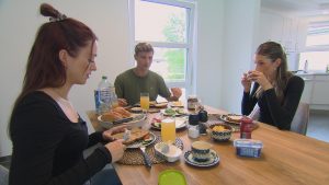 Was hinter dem Hype um Friedrich wirklich steckt: Warum der „Bauer sucht Frau“-Star so polarisiert Was hinter dem Hype um Friedrich wirklich steckt: Warum der „Bauer sucht Frau“-Star so polarisiert