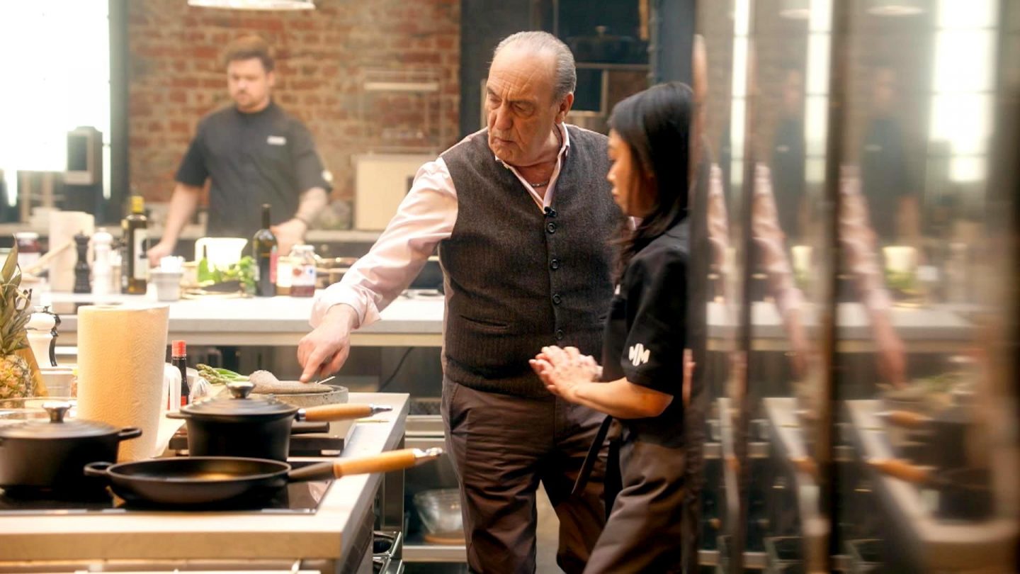 Heute bei Mälzers Meisterklasse: Tränen, Temperament und eine Entscheidung, die keiner erwartet hat! D4025