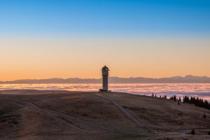 Wetterausblick für Baden-Württemberg: Trübe Aussichten unten – goldener Herbst oben Wetterausblick für Baden-Württemberg: Trübe Aussichten unten – goldener Herbst oben
