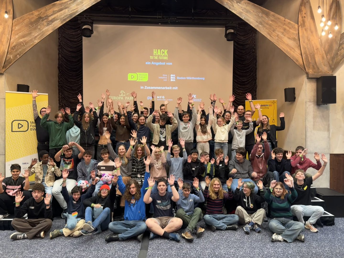 Hack To The Future im Europa-Park: Jugendliche entwickeln digitale Ideen für die Welt von morgen 1 Hack To The Future im Europa-Park: Jugendliche entwickeln digitale Ideen für die Welt von morgen HTTF Rust 2025 06 Bildrechte MFG