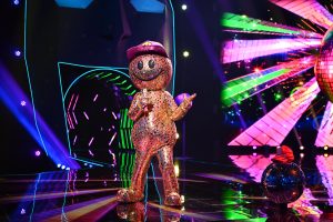 „The Masked Singer“ 2025 wer ist raus? Erste Enthüllung sorgt für Überraschung – SIE steckte im Smiley-Kostüm „The Masked Singer“ 2025 wer ist raus? Erste Enthüllung sorgt für Überraschung – SIE steckte im Smiley-Kostüm