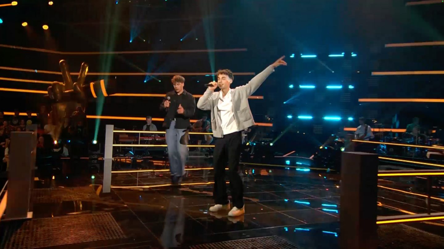 „The Voice“: Álvaro Soler erlebt Gänsehautmoment – Bernarda und Clifford reißen die Bühne ab 2 „The Voice“: Álvaro Soler erlebt Gänsehautmoment – Bernarda und Clifford reißen die Bühne ab Joyn TVOG 3289037