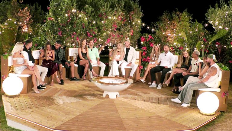 „Love Island VIP“ heute: Sylvie Meis glaubt wieder an die Liebe – und Filip will Laura rauswerfen!