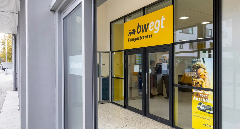 Erstes bwegt-Fahrgastcenter eröffnet – so modernisiert Baden-Württemberg den Nahverkehr Schritt für Schritt