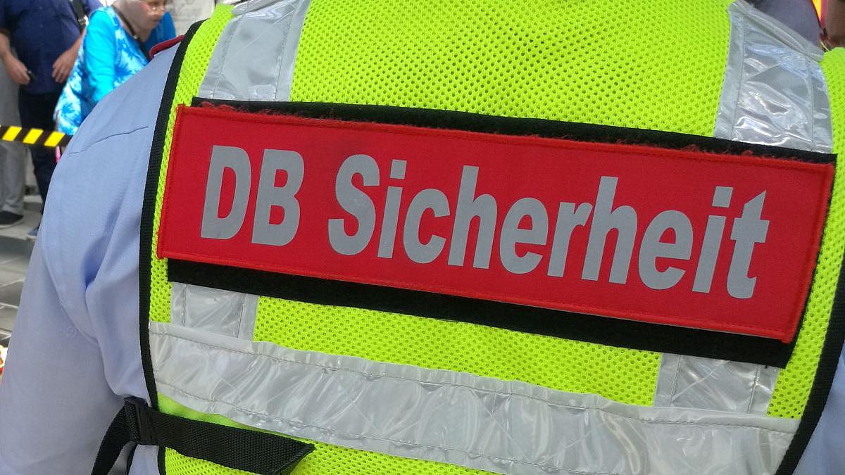 Berlin: Politik und Verbände fordern Bahn zu schnellem Handeln auf