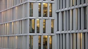 54 Prozent der deutschen Unternehmen setzen auf kostenpflichtige Cloud-Dienste