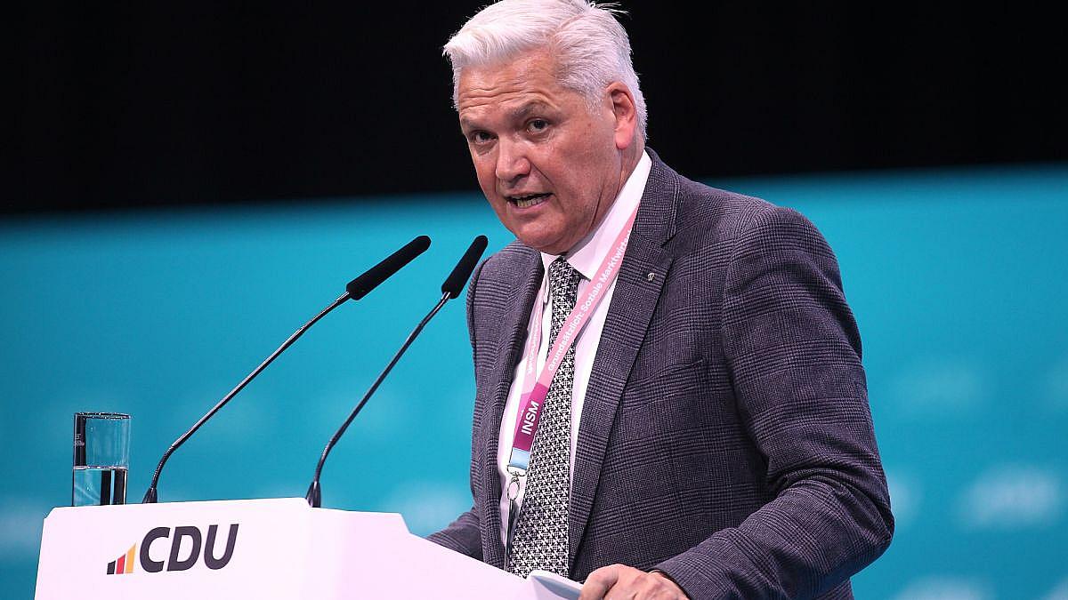 Senioren-Union-Chef Hubert Hüppe zeigt Verständnis für die Junge Union im Rentenstreit