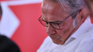 Thüringens Innenminister Maier räumt Versäumnisse bei Antisemitismus-Bekämpfung ein Thüringens Innenminister Maier räumt Versäumnisse bei Antisemitismus-Bekämpfung ein