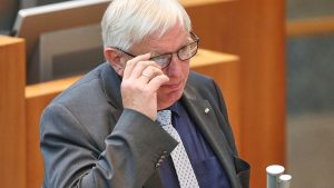 NRW: Laumann weist Streecks Forderung zurück NRW: Laumann weist Streecks Forderung zurück