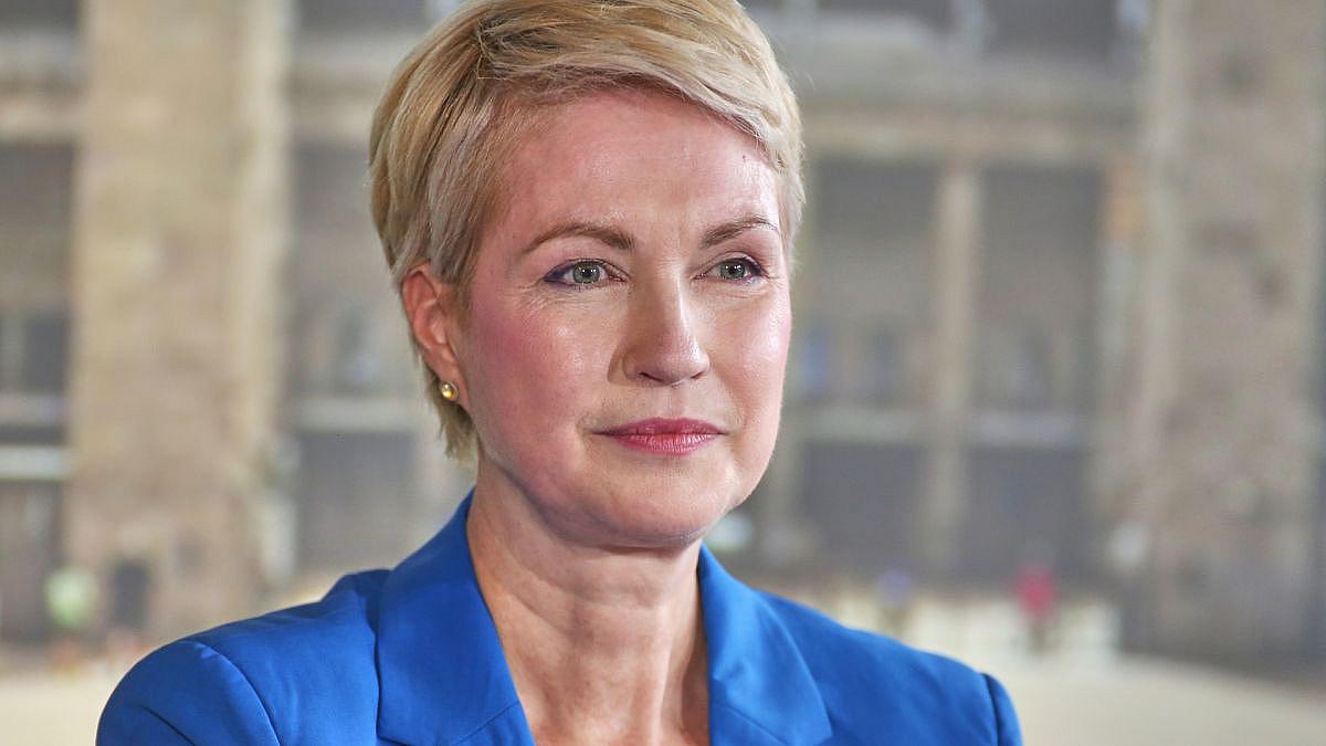 Mecklenburg-Vorpommern: Schwesig äußert Sorge wegen Rechtsextremismus an Schulen