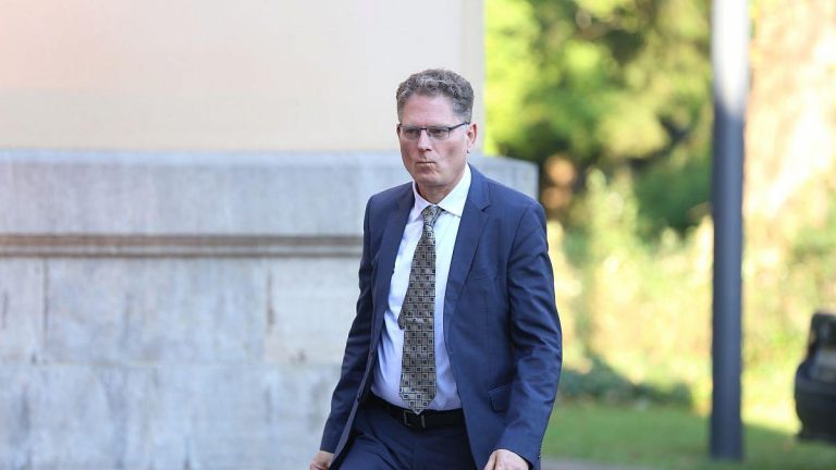 Princeton-Ökonom Brunnermeier kritisiert Deutschlands Festhalten an alter Industrie in Berlin Princeton-Ökonom Brunnermeier kritisiert Deutschlands Festhalten an alter Industrie in Berlin