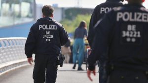 Berliner SPD-Spitzenkandidat bekräftigt Kampf gegen Clans