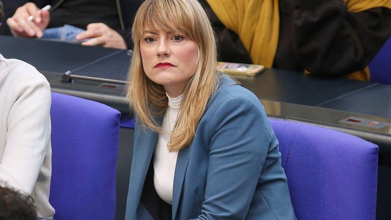 Verfassungsrechtlerin kritisiert Nichtwahl von Bünger in Geheimdienst-Ausschuss in Berlin