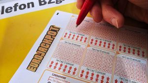 Eurojackpot-Gewinnzahlen vom Freitag, 21.11.2025, gezogen