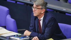 Weimer übergibt WMG-Firmenanteile in Treuhänderschaft Weimer übergibt WMG-Firmenanteile in Treuhänderschaft