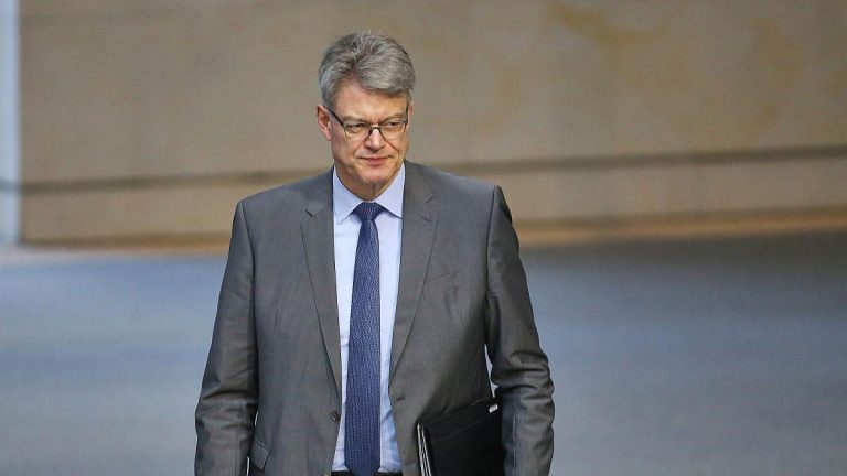 Leuna: Millionen für klimafreundliche Kraftstoffe Leuna: Millionen für klimafreundliche Kraftstoffe