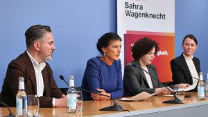 Politische Landschaft in Deutschland: AfD behauptet Führung, BSW bricht ein Politische Landschaft in Deutschland: AfD behauptet Führung, BSW bricht ein