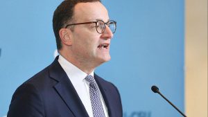 Spahn wirft Berliner Linken in Berlin Antisemitismus vor Spahn wirft Berliner Linken in Berlin Antisemitismus vor