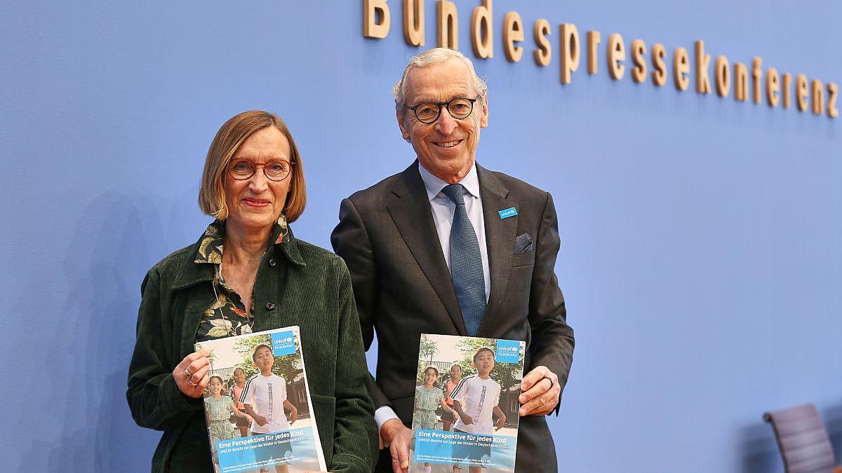 Unicef-Bericht in Deutschland: Kinder aus armen Familien weiterhin abgehängt