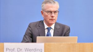 Wirtschaftsweise Werding rät in Bochum zu tiefgreifenden Rentenreformen Wirtschaftsweise Werding rät in Bochum zu tiefgreifenden Rentenreformen