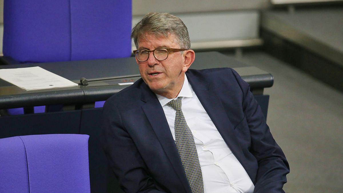 Wolfram Weimer weist Vorwürfe gegen sein Unternehmen zurück