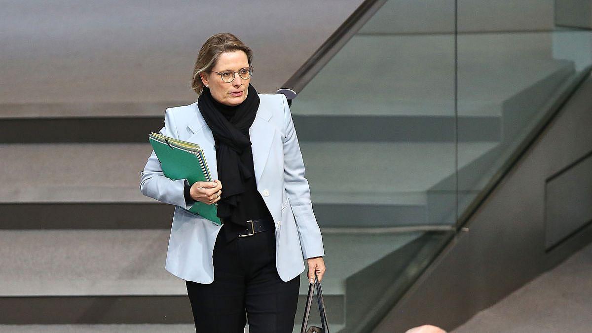 Bundesregierung plant Fußfessel bei häuslicher Gewalt: Neue Schutzmaßnahmen für Opfer in Deutschland