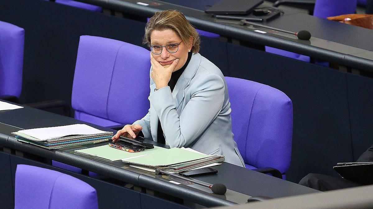Hubig zuversichtlich: Rentenstreit bis Weihnachten geklärt – Bundesjustizministerin äußert sich