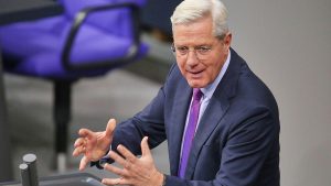 Berlin: Röttgen fordert europäische Ukraine-Hilfe ohne USA