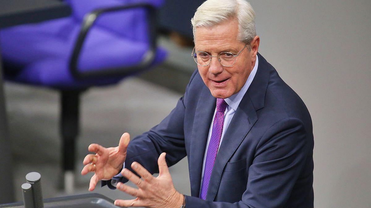 Berlin: Röttgen fordert europäische Ukraine-Hilfe ohne USA