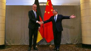 Chinas Ministerpräsident lobt Bundesregierung in Johannesburg Chinas Ministerpräsident lobt Bundesregierung in Johannesburg