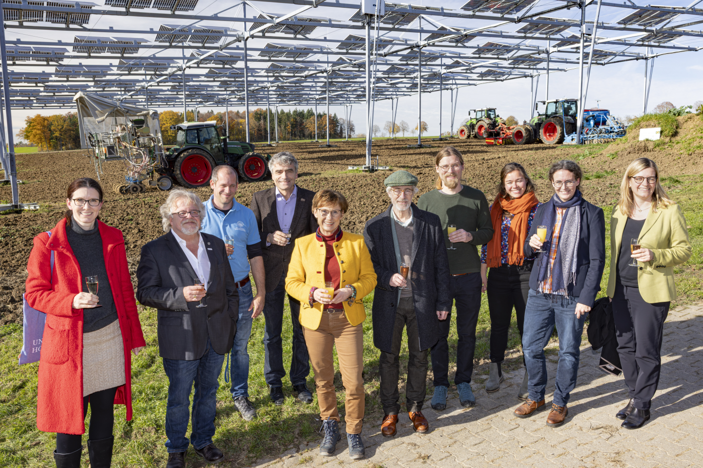 Sonne, Strom und Saat: Wie die neue Agri-Photovoltaik-Forschungsanlage in Baden-Württemberg die Landwirtschaft revolutionieren soll image 15