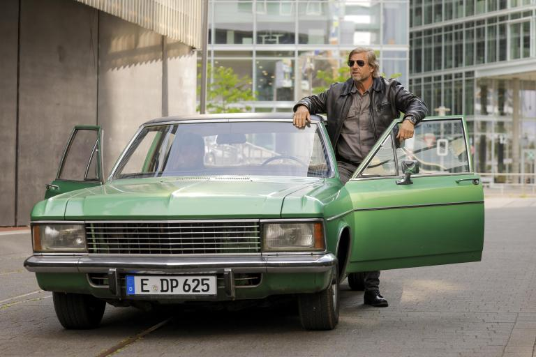 „Der letzte Bulle“ feiert heute spektakuläres Comeback! Henning Baum ermittelt wieder im Ruhrgebiet image 37